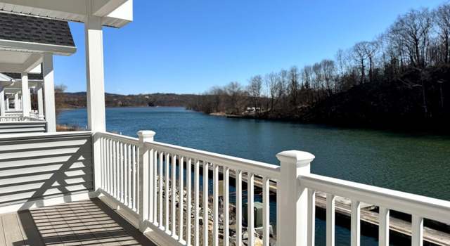 Photo of 29 Marina Dr, Catskill, NY 12414