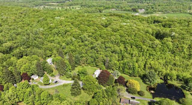 Photo of 420 Crescent Ave, Highland, NY 12528