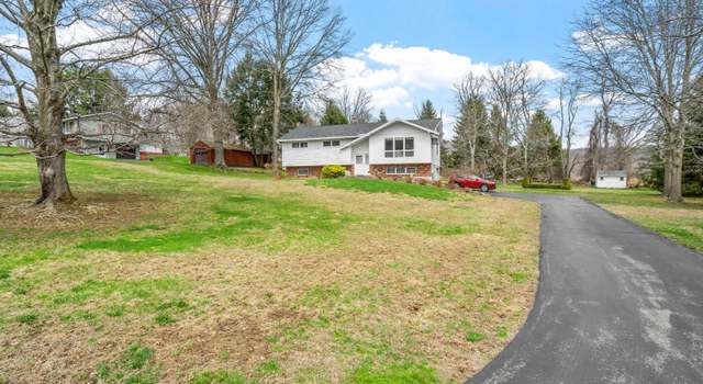 Photo of 29 View Mont Rd, Copake, NY 12516