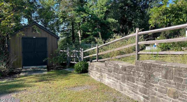 Photo of 111 Conifer Ln, Hurley, NY 12443