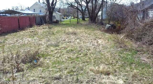 Photo of 112 John St, East Kingston, NY 12401