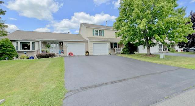 Photo of 6 South Court Dr, Greenville, NY 12083