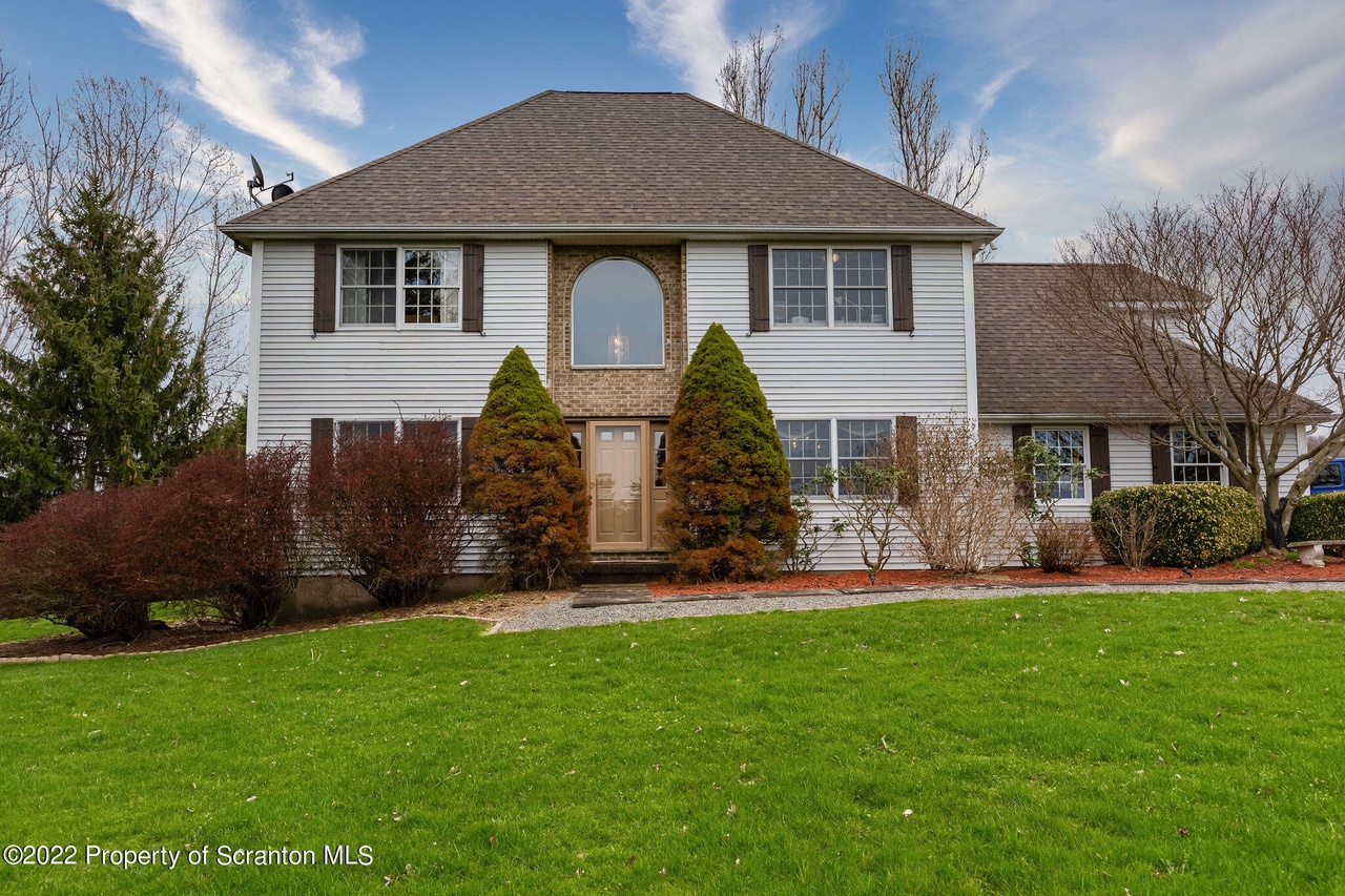 258 Wilbur Rd, West Abington Twp, PA 18414 | MLS# 221516 | Redfin