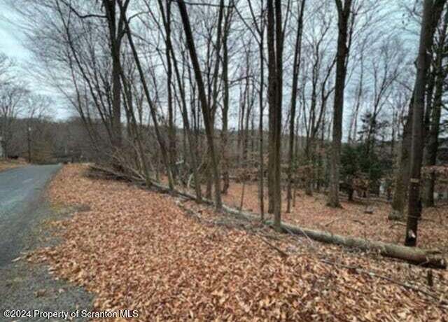 Property at 28 Cedar Dr, Lake Ariel, PA 18436