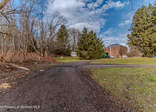Property at 242 Hudson St, Forest City, PA 18421, 6 beds, 2 baths