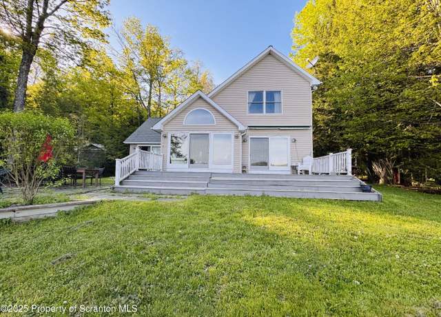 Property at 595 Foster Dr, Union Dale, PA 18470, 3 beds, 3 baths