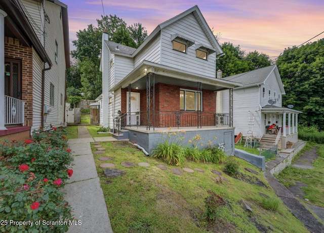 Property at 446 10th Ave, Scranton, PA 18504, 3 beds, 1 bath