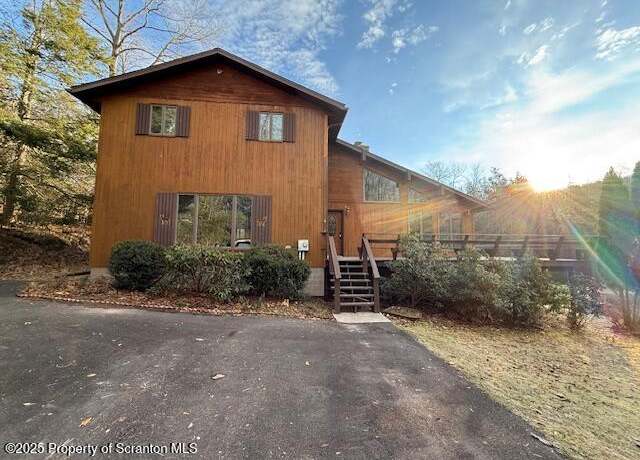Property at 16 Alfie Ln, Tunkhannock, PA 18657, 3 beds, 2.5 baths