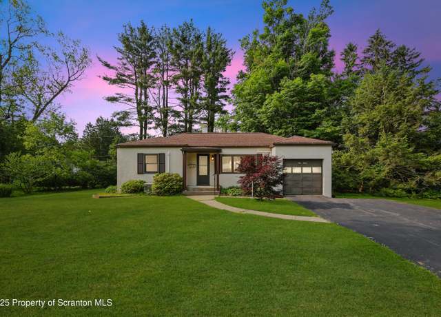 Property at 112 Park Dr, Waverly Twp, PA 18411, 3 beds, 1 bath