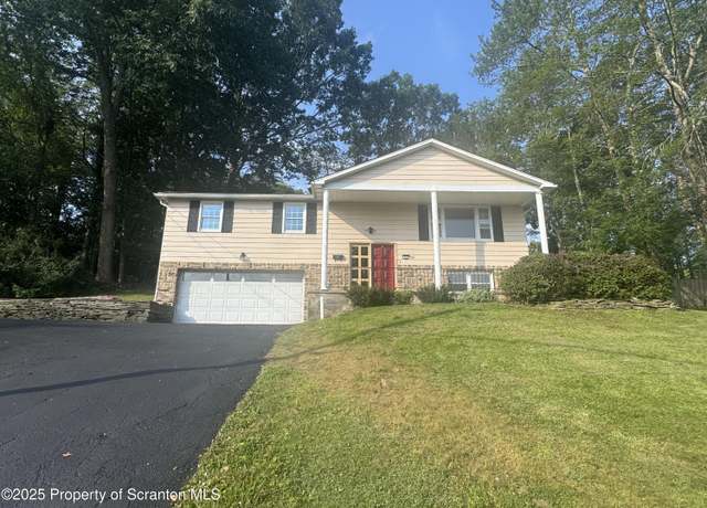 Property at 114 Carol Dr, Clarks Summit, PA 18411, 4 beds, 1.5 baths