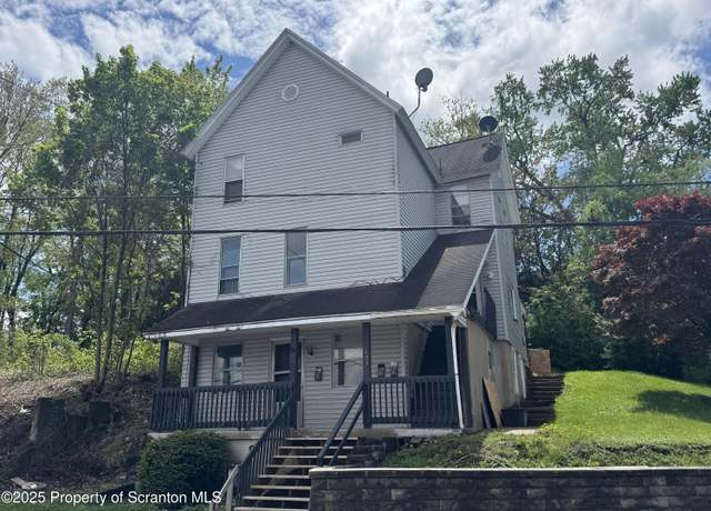 Property at 627 S Blakely St, Scranton, PA 18510, 5 beds, 3.5 baths