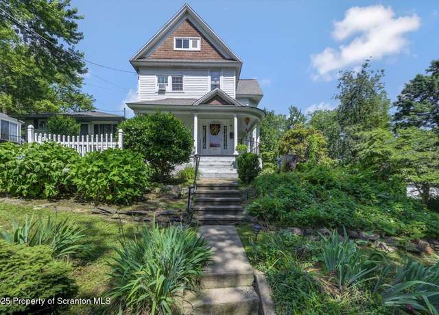 Property at 1424 Crown Ave, Scranton, PA 18505, 4 beds, 2 baths
