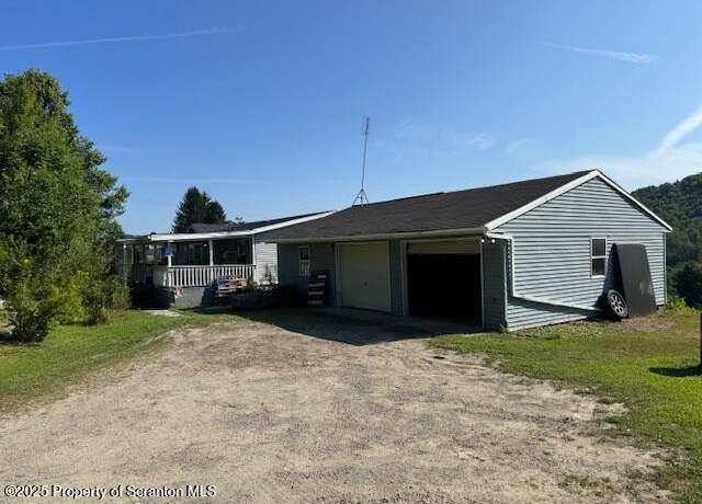 Property at 1271 Suber Rd, Montrose, PA 18801, 3 beds, 2 baths