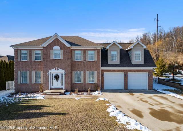 Property at 103 Kelly Way, Scranton, PA 18504, 5 beds, 3.5 baths