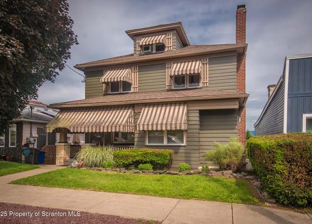 Property at 324 Crown Ave, Scranton, PA 18505, 4 beds, 2.5 baths
