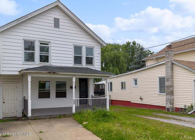 Property at 121 Throop St, Scranton, PA 18508, 3 beds, 1.5 baths