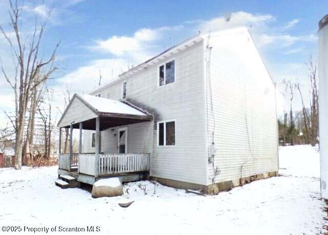 Property at 1284 Mount Cobb Rd, Jefferson Twp, PA 18436, 4 beds, 1 bath