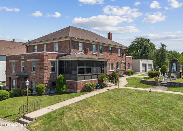 Property at 3335 Greenwood Ave, Moosic, PA 18507, 10 beds, 6.5 baths