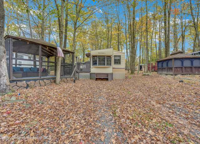 Property at 668 Snowshoe Dr, Covington Twp, PA 18424