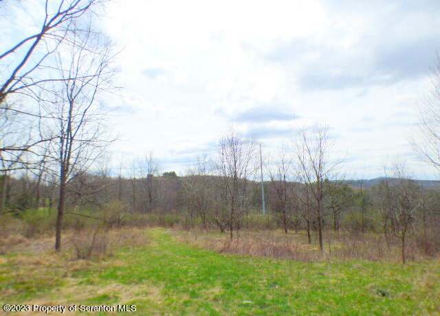 Property at 307 Bills Ln, Nicholson, PA 18446