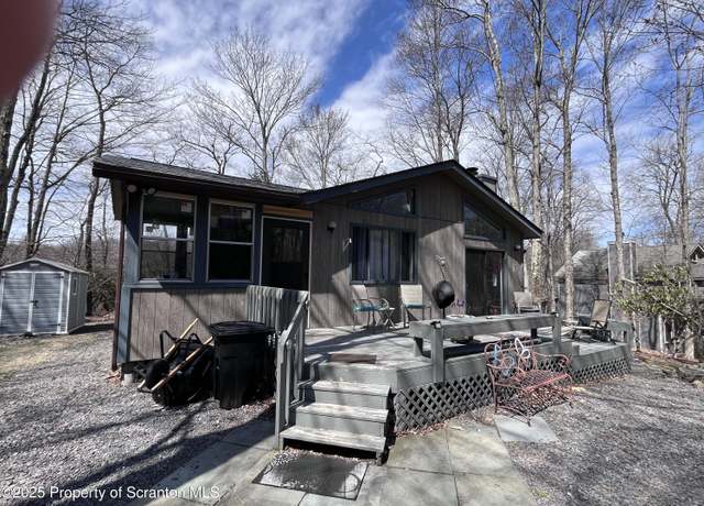 Property at 65 Wildflower Circle Cir, Gouldsboro, PA 18424, 3 beds, 1 bath