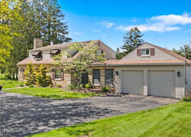 Property at 105 Seneca Ave, Clarks Green, PA 18411, 3 beds, 3.5 baths
