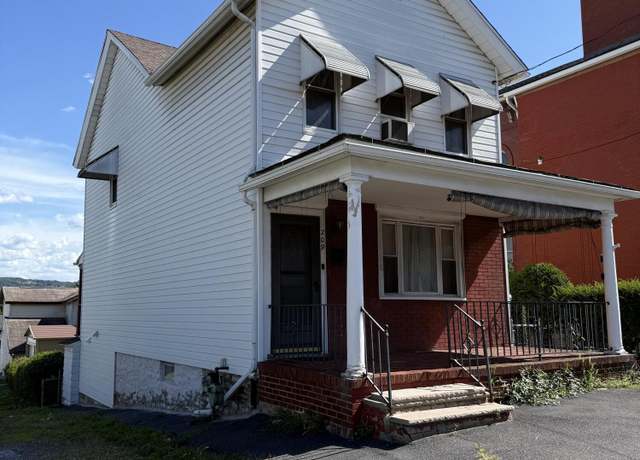 Property at 207 S Main Ave, Scranton, PA 18504, 3 beds, 2 baths