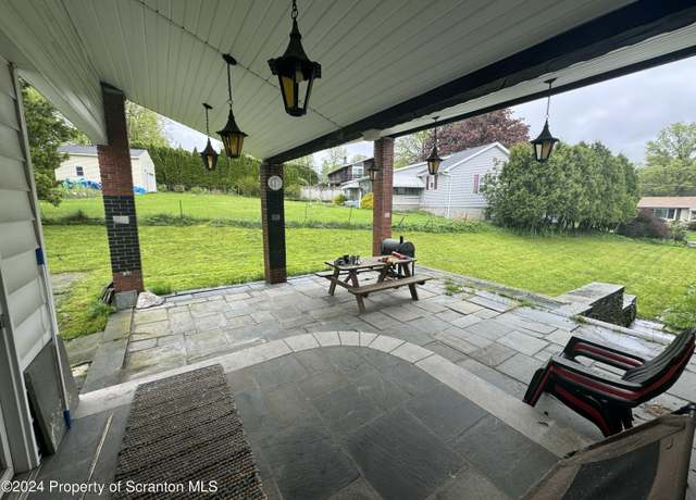 Property at 600 Shady Lane Rd, South Abington Twp, PA 18411, 3 beds, 3 baths