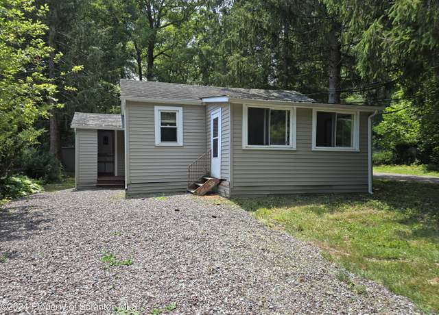 Property at 4 Circle Ave, Wapwallopen, PA 18660, 2 beds, 1 bath
