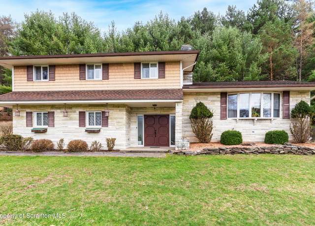 Property at 308 Overbrook Ave, Dallas, PA 18612, 3 beds, 2.5 baths