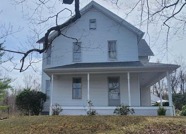 Property at 214 Gravel Pond Rd, Clarks Summit, PA 18411, 3 beds, 1.5 baths