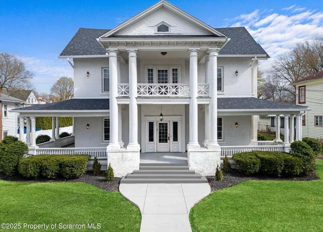 Property at 1732 Capouse Ave, Scranton, PA 18509, 5 beds, 4.5 baths