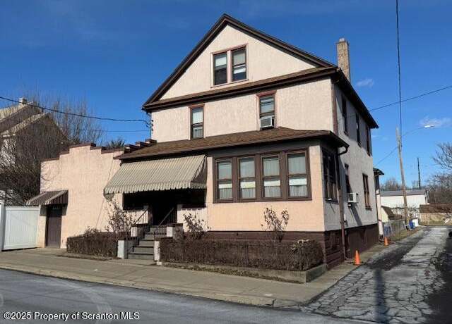 Property at 612 Philo St, Scranton, PA 18508, 3 beds, 2.5 baths