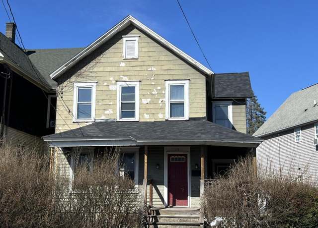 Property at 13 8th Ave, Carbondale, PA 18407, 3 beds, 1 bath