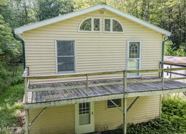 Property at 1050 Pops Hobby Lake Rd, Brackney, PA 18812, 3 beds, 1.5 baths