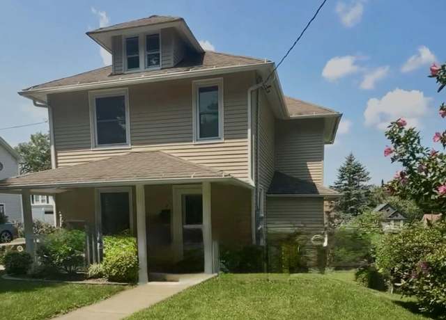Property at 2 Olive St, Carbondale, PA 18407, 3 beds, 1.5 baths