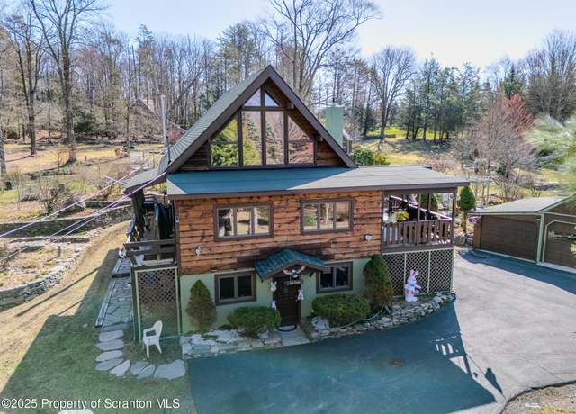 Property at 125 Frances Ln, Greentown, PA 18426, 4 beds, 2.5 baths