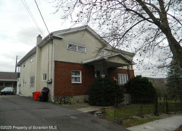 Property at 715 Smith St, Dunmore, PA 18512, 6 beds, 3 baths
