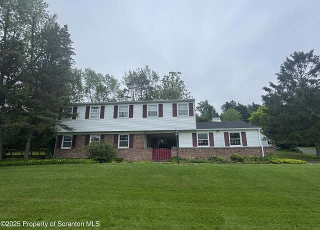 Property at 121 Jermyn Dr, Clarks Summit, PA 18411, 4 beds, 2.5 baths