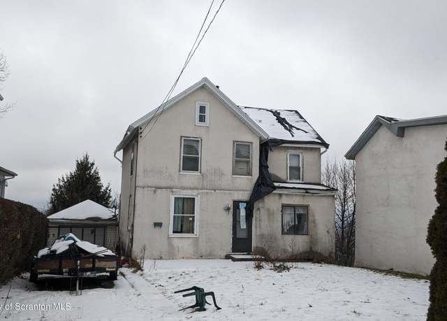Property at 1109 N Irving Ave, Dunmore, PA 18510, 3 beds, 1.5 baths