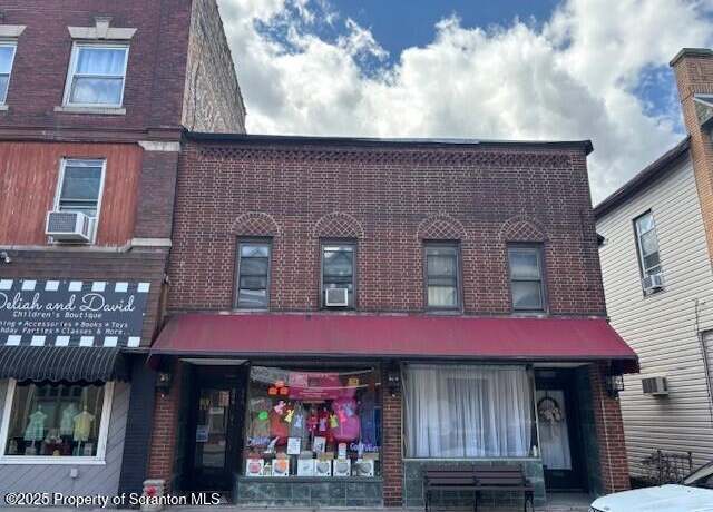 Property at 207 209 Lackawanna Ave, Olyphant, PA 18447, 4 beds, 2.5 baths