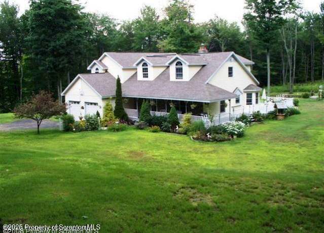 Property at 193 Flat Rock Rd, Forest City, PA 18421, 3 beds, 3.5 baths