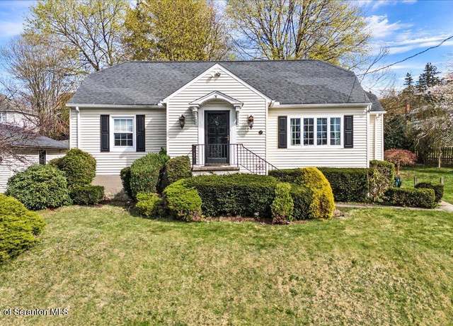 Property at 131 Arnold Ave, Scranton, PA 18505, 2 beds, 1 bath