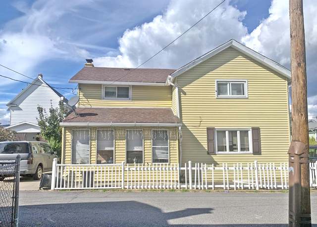 Property at R1718 Wayne Ave, Scranton, PA 18508, 3 beds, 1 bath