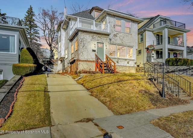 Property at 1115 Richmont St, Scranton, PA 18509, 4 beds, 3.5 baths