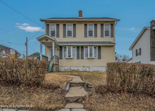 Property at 440 E Drinker St, Dunmore, PA 18512, 3 beds, 1.5 baths