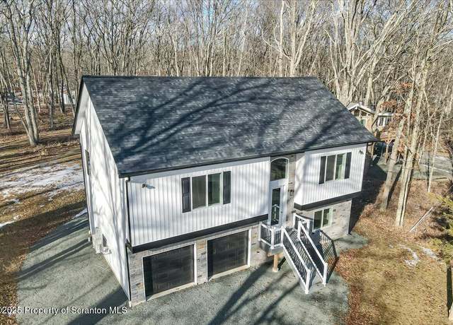 Property at 220 Washington Dr, Lords Valley, PA 18428, 3 beds, 3 baths
