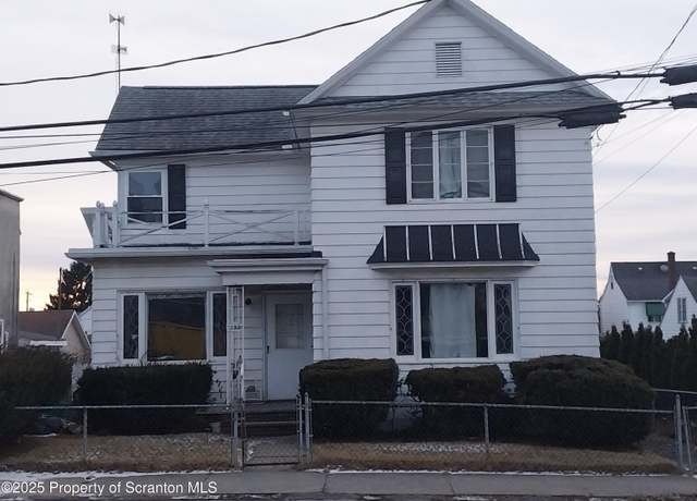 Property at 232 Oak St, Old Forge, PA 18518, 4 beds, 3 baths
