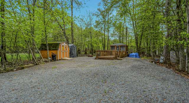 Photo of 766 Hummingbird Dr, Thornhurst Township, PA 18424