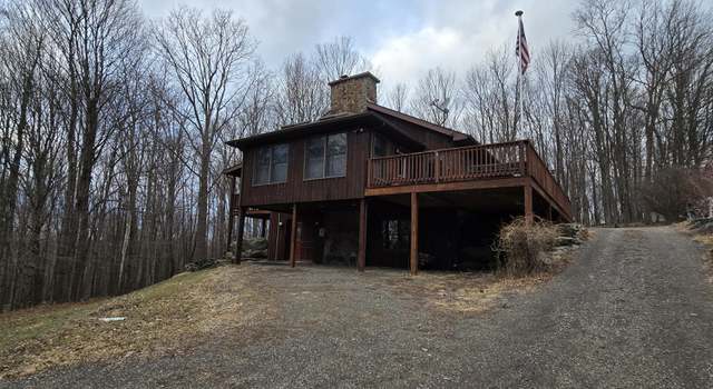 Photo of 303 Thorn Hill Rd, Thompson, PA 18465